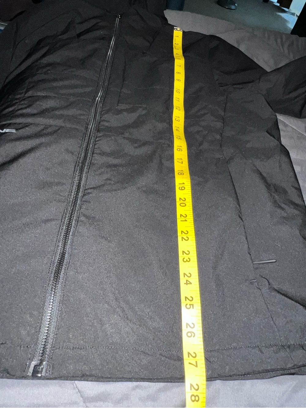 Dakine Black Lightweight Hooded Jacket with Full Zip - Picture 11 of 14